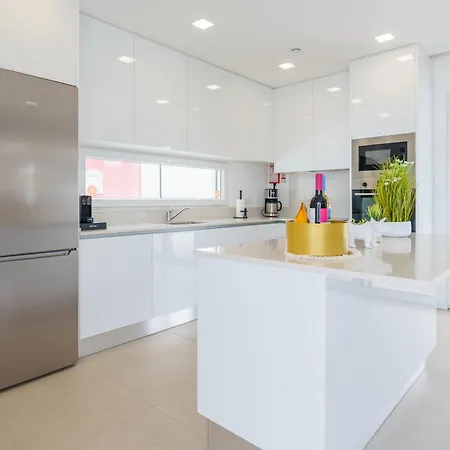 Diamond Villa, Luxury House With Private Pool Villa *