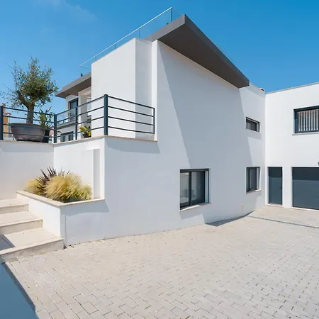 Diamond Villa, Luxury House With Private Pool Villa Lourinhã